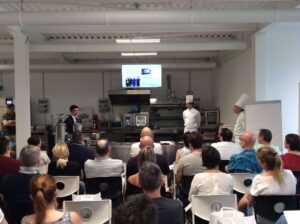 LABORATORIO dolcelinea clienti in laboratorio